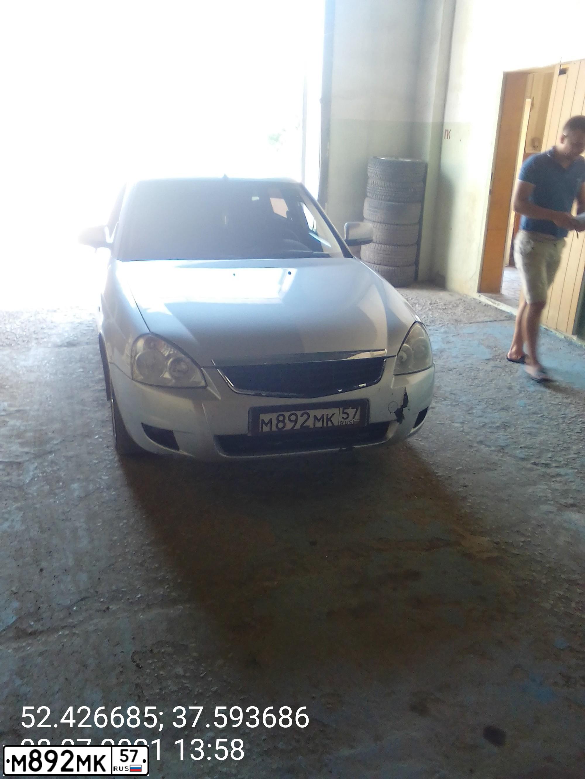 Фото автомобиля LADA 2172 PRIORA, 2009 — госномер М892МК57. Цвет: СВЕТЛО-СЕРЕБРИСТЫЙ МЕТАЛЛ