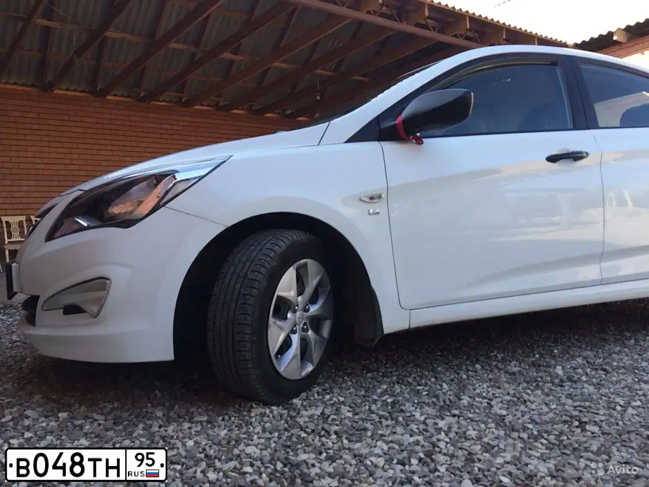 Фото автомобиля HYUNDAI SOLARIS, 2015 — госномер О444СО95. Цвет: Белый