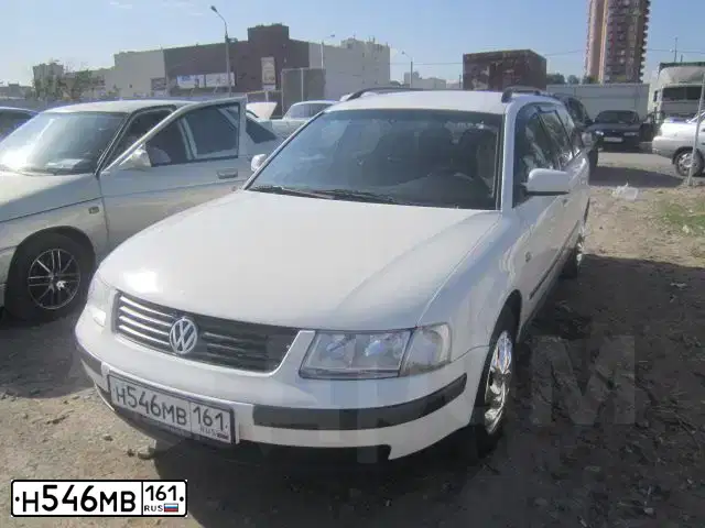 Фото автомобиля LADA 2115 SAMARA, 2000 — госномер Н546МВ161. Цвет: ЗЕЛЕНЫЙ