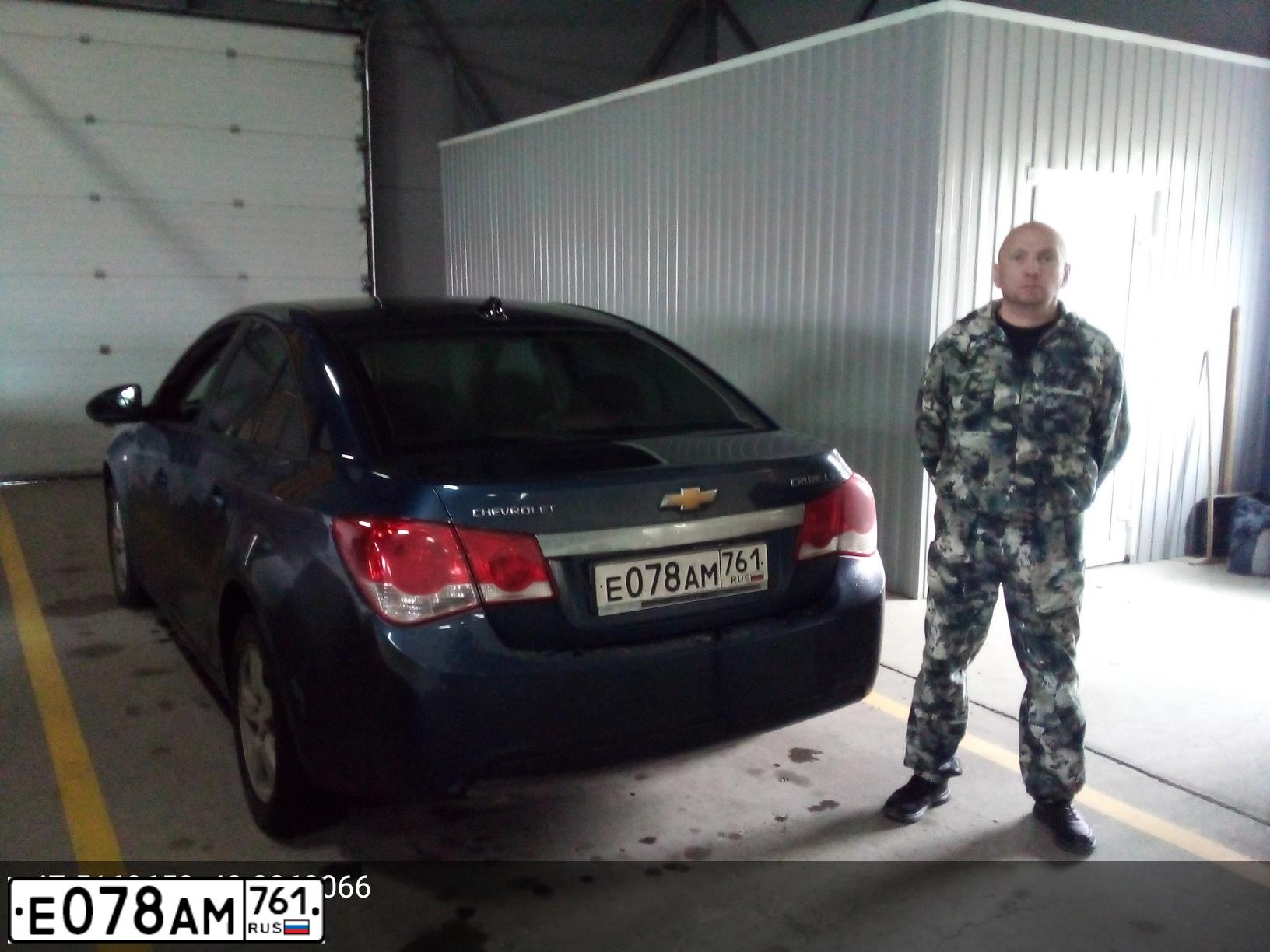 Фото автомобиля CHEVROLET CRUZE, 2012 — госномер Е078АМ761. Цвет: СИНИЙ МЕТАЛЛИК
