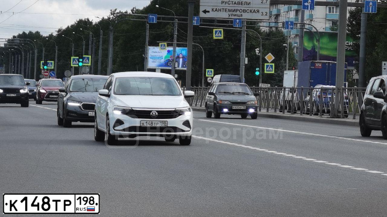 Фото автомобиля VOLKSWAGEN POLO, 2021 — госномер Е951ХК797