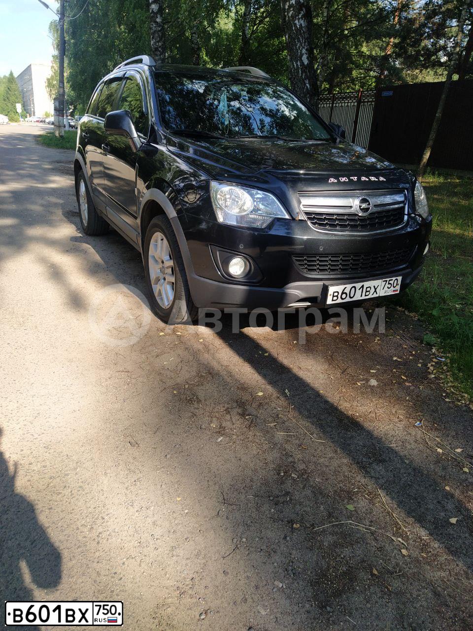 Фото автомобиля OPEL ANTARA, 2013 — госномер В601ВХ750. Цвет: ЧЕРНЫЙ