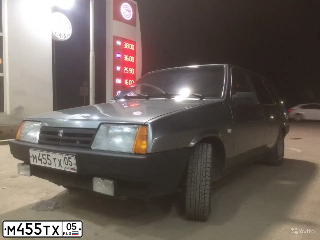 Фото автомобиля LADA 2109 SAMARA, 2005 — госномер О821ВВ05. Цвет: СРЕДНИЙ СЕРО-ЗЕЛЕНЫЙ