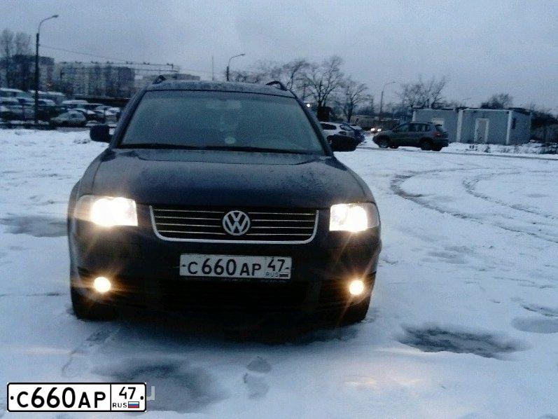 Фото автомобиля VOLKSWAGEN PASSAT, 2002 — госномер С660АР47. Цвет: СИНИЙ
