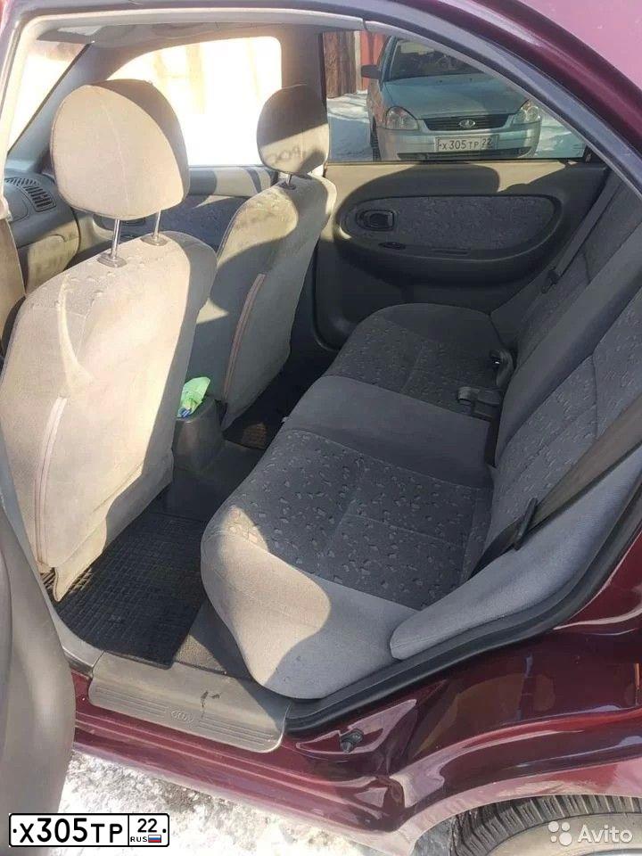 Фото автомобиля LADA 2170 PRIORA, 2007 — госномер Х305ТР22. Цвет: СВЕТЛО-СЕРЕБРИСТЫЙ МЕТАЛЛ