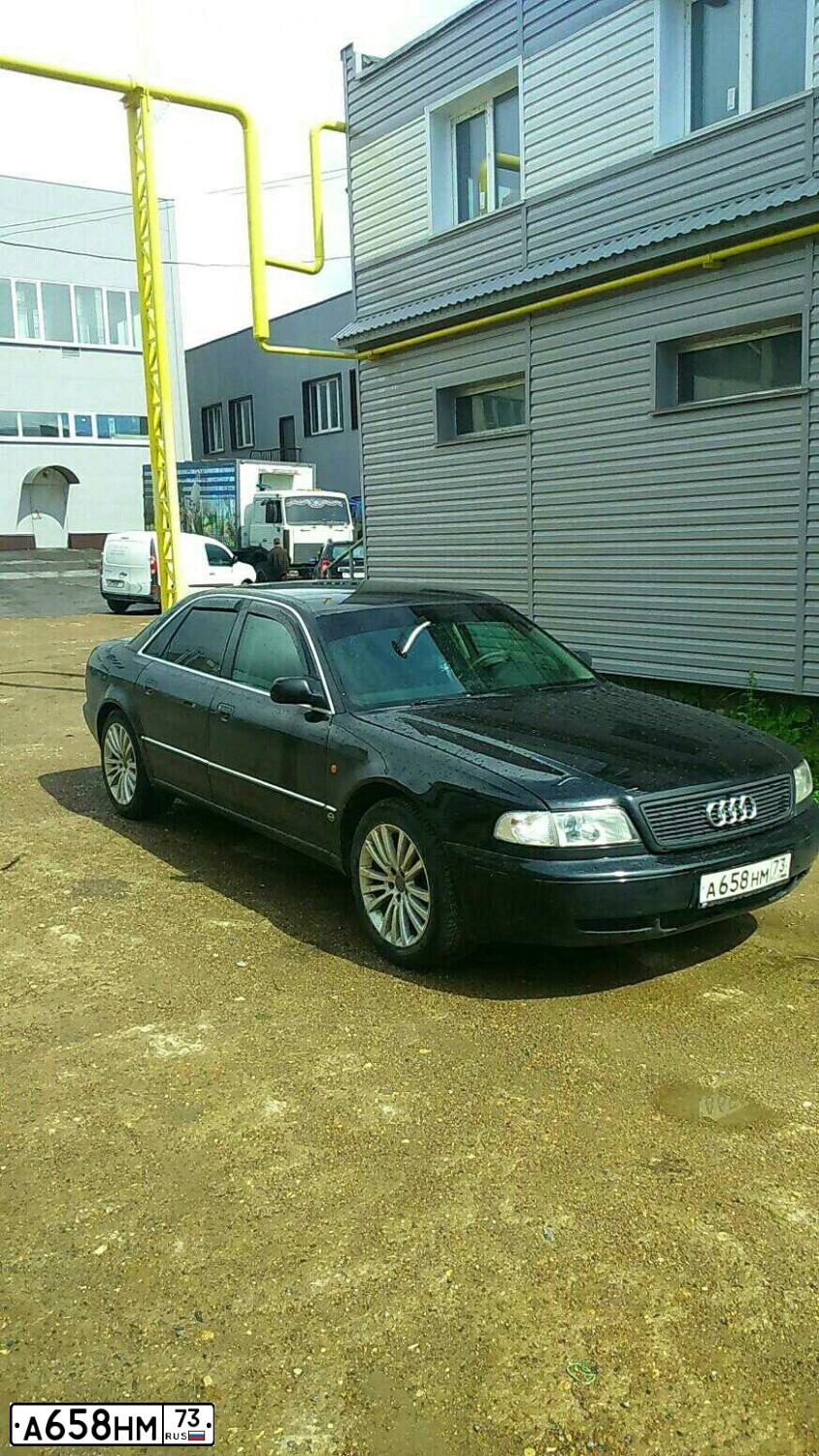 Фото автомобиля AUDI A8, 1995 — госномер Х100ВР21. Цвет: ЧЕРНЫЙ