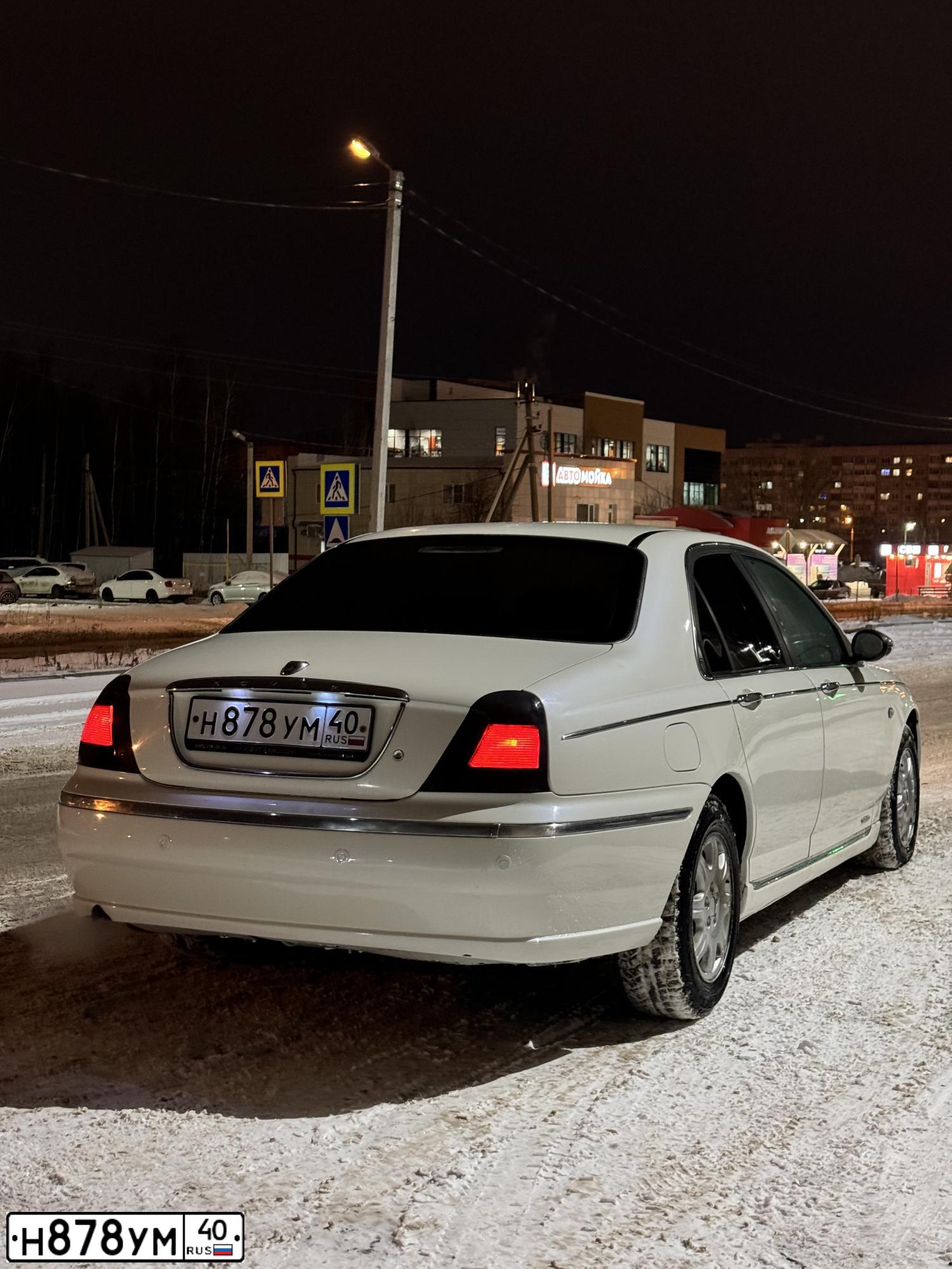 Фото автомобиля LADA 2112, 2006 — госномер Н878УМ40. Цвет: СРЕДНИЙ СЕРО-ЗЕЛЕНЫЙ МЕТ.