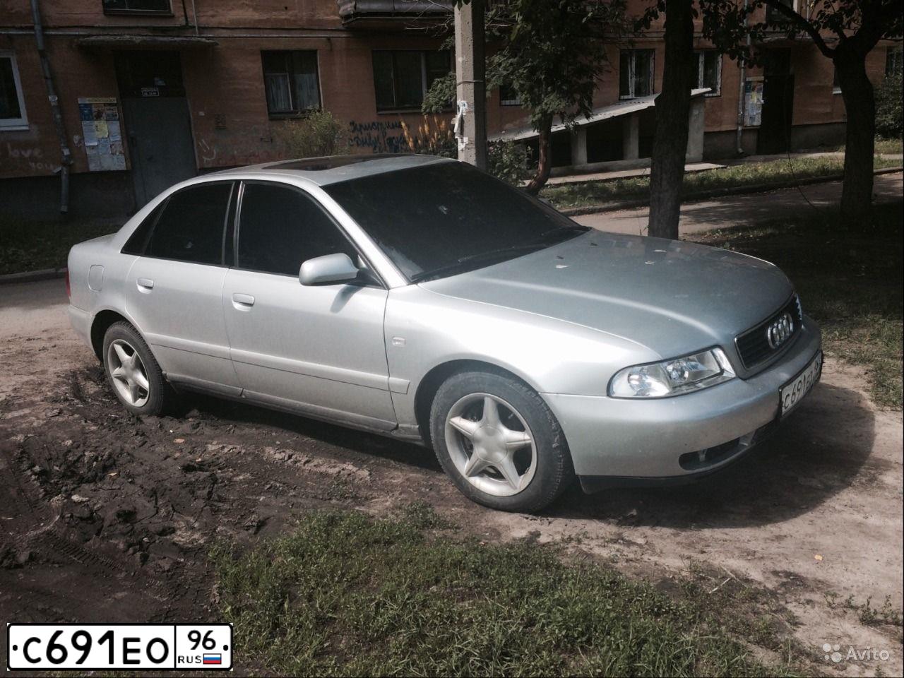 Фото автомобиля AUDI A4, 2001 — госномер С499РС174. Цвет: Серебристый
