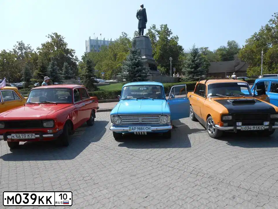 Фото автомобиля RENAULT SANDERO, 2014 — госномер М039КК10
