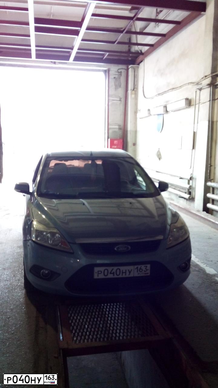 Фото автомобиля FORD D FOCUS, 2008 — госномер К387МВ199. Цвет: СЕРО-ГОЛУБОЙ