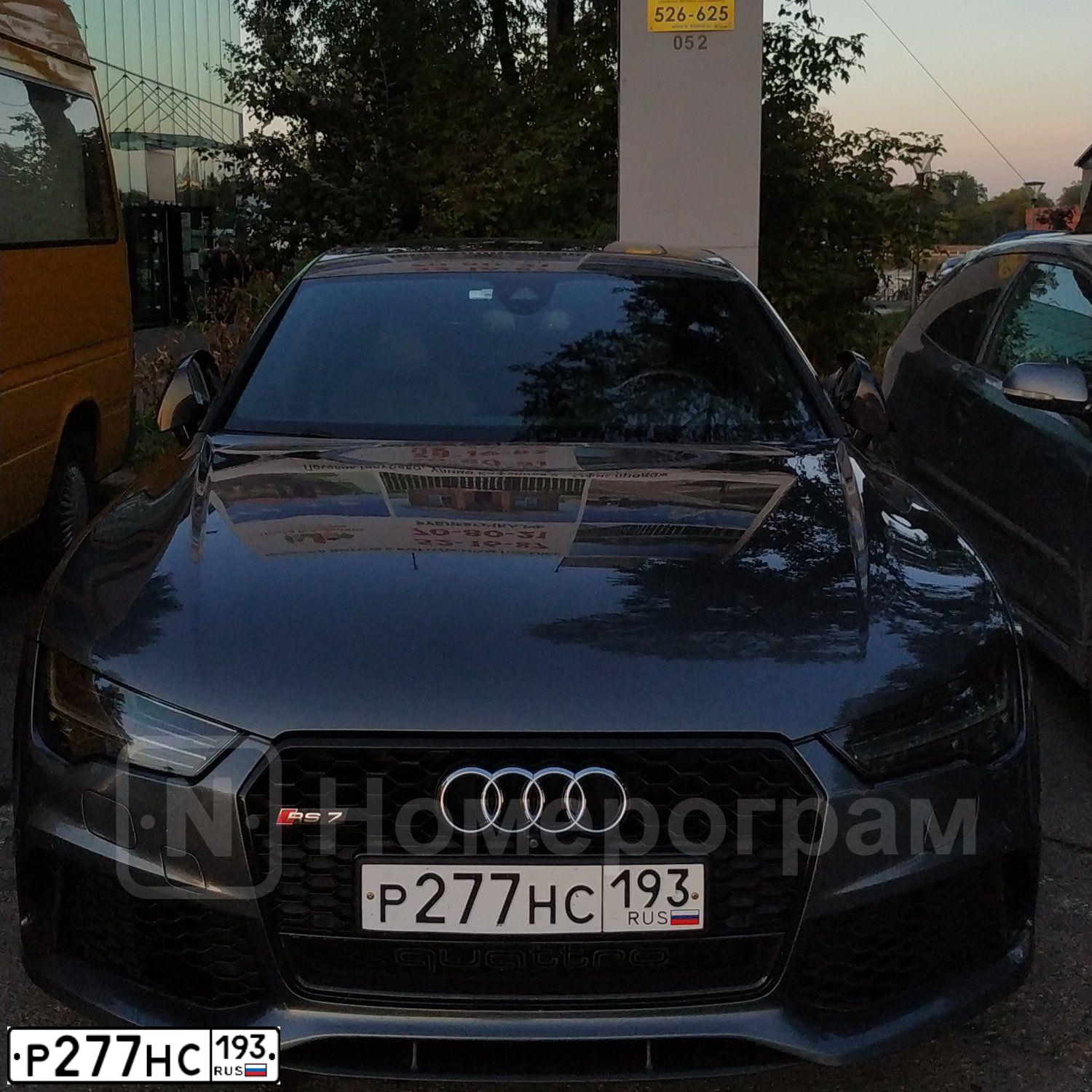 Фото автомобиля AUDI RS7, 2016 — госномер М064АУ977. Цвет: СЕРЫЙ