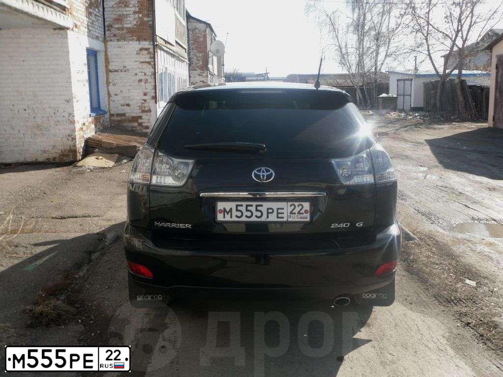 Фото автомобиля MITSUBISHI PAJERO SPORT, 2016 — госномер М555РЕ22. Цвет: ЧЕРНЫЙ