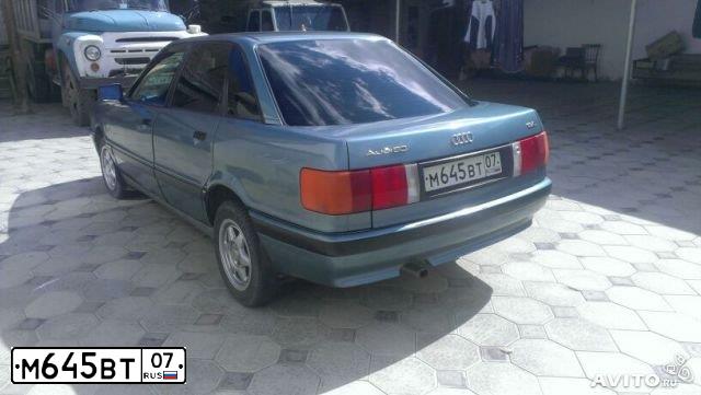 Фото автомобиля AUDI 80, 1989 — госномер М645ВТ07. Цвет: СЕРО-ЗЕЛЕНЫЙ