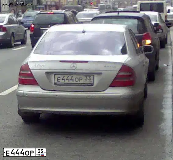 Фото автомобиля LADA 2172 PRIORA, 2011 — госномер Е359ТР33. Цвет: СВЕТЛО-СЕРЕБРИСТЫЙ МЕТАЛЛ