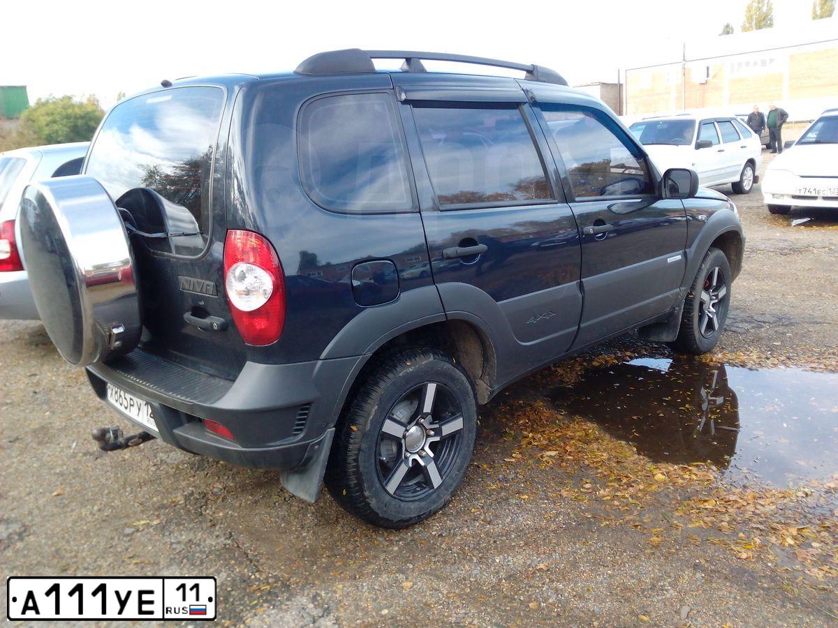 Фото автомобиля MITSUBISHI PAJERO SPORT, 2007 — госномер А111УЕ11. Цвет: серебристый