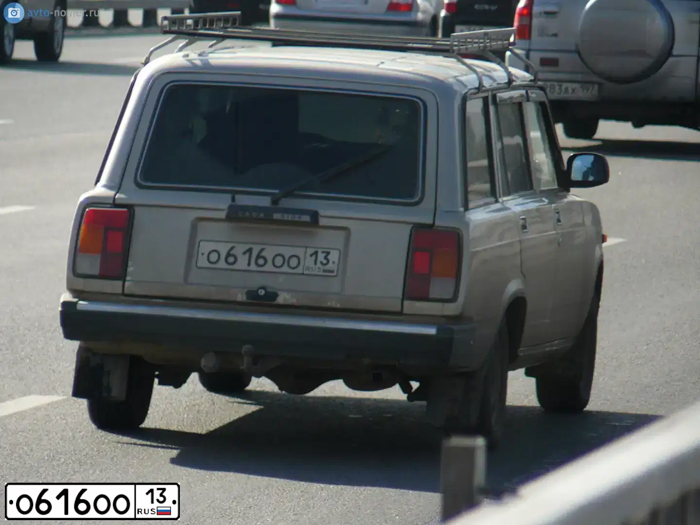 Фото автомобиля LADA 2104, 2007 — госномер К131ТТ13. Цвет: ЗОЛОТИСТО-БЕЖЕВЫЙ