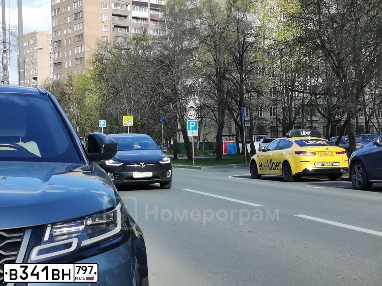Фото автомобиля TESLA X, 2020 — госномер В341ВН797. Цвет: ЧЕРНЫЙ