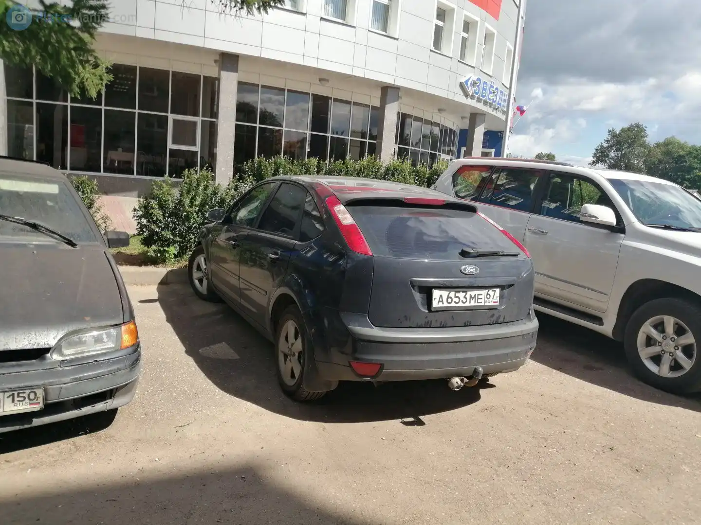 Фото автомобиля FORD FOCUS, 2007 — госномер У692ТС47. Цвет: Темно-синий