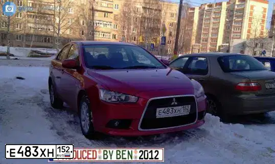 Фото автомобиля HYUNDAI GRAND STAREX, 2011 — госномер Н494УЕ33. Цвет: Белый