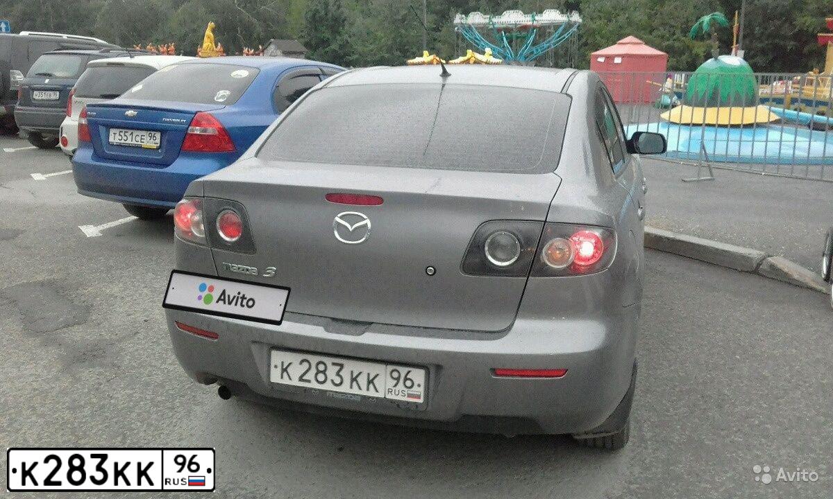 Фото автомобиля MAZDA 3, 2005 — госномер Е631СС196. Цвет: СЕРЫЙ