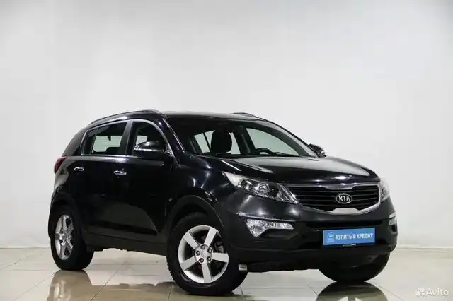 Фото автомобиля KIA SPORTAGE, 2011 — госномер Н070РВ142. Цвет: ЧЕРНЫЙ ПЕРЛАМУТР