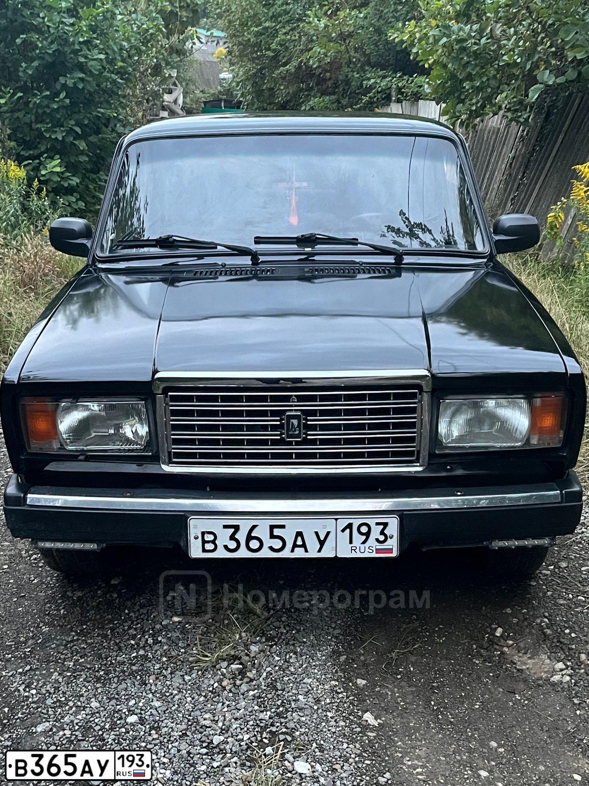 Фото автомобиля LADA 2107 LADA, 2010 — госномер Н629АХ48. Цвет: СИНЕ- ЧЕРНЫЙ