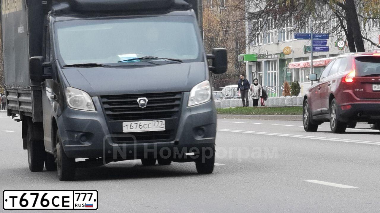 Фото автомобиля GAZ 3009, 2016 — госномер Т688СМ60. Цвет: ЧЕРНЫЙ