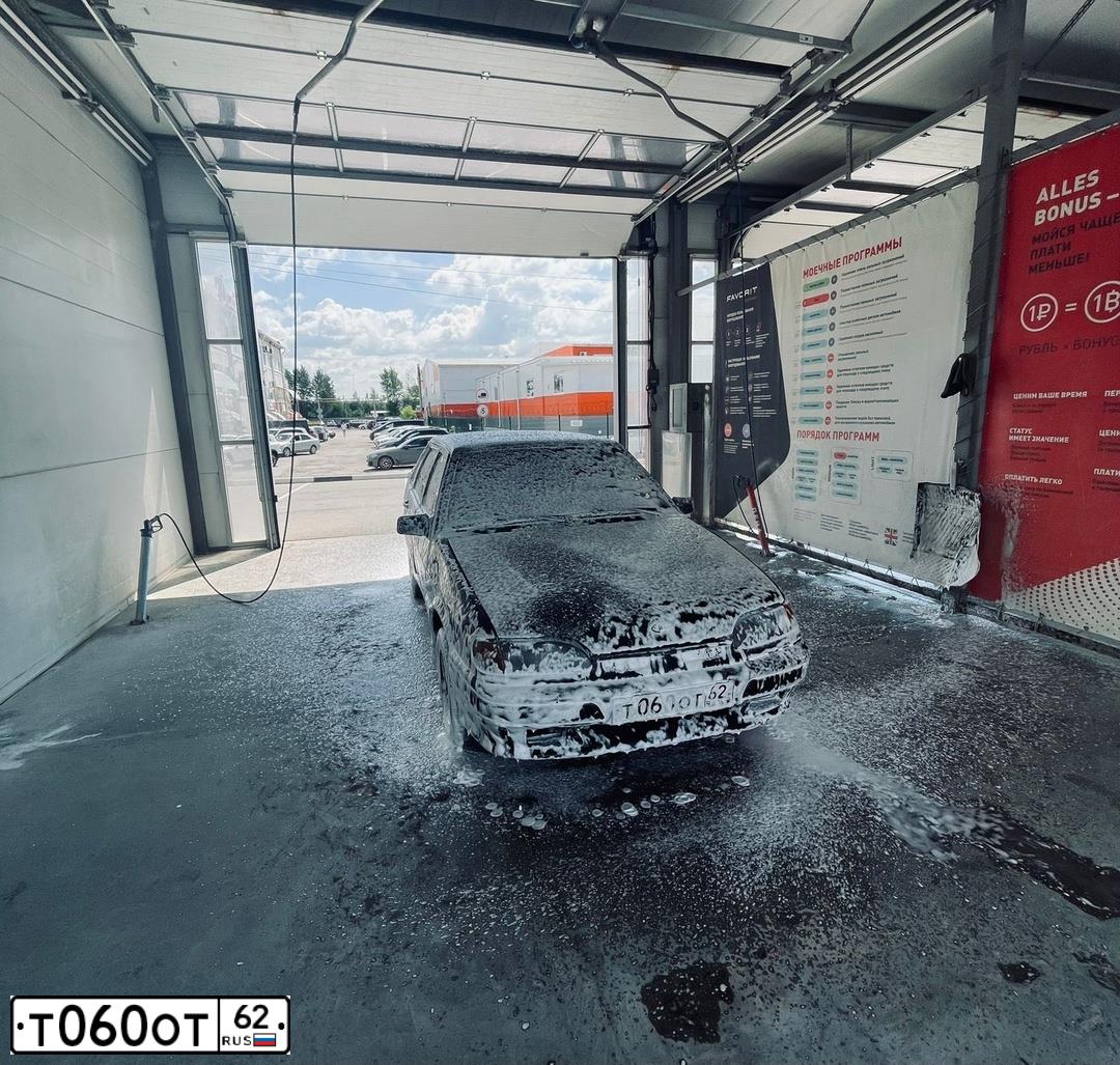 Фото автомобиля LADA 2115 SAMARA, 2003 — госномер Т060ОТ62. Цвет: ГРАФИТОВЫЙ МЕТАЛЛИК