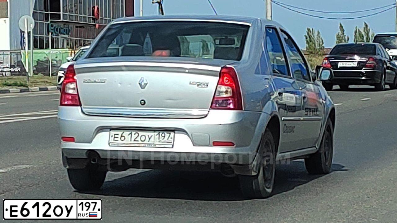 Фото автомобиля RENAULT LOGAN, 2011 — госномер Е612ОУ197. Цвет: СВЕТЛО-СЕРЫЙ