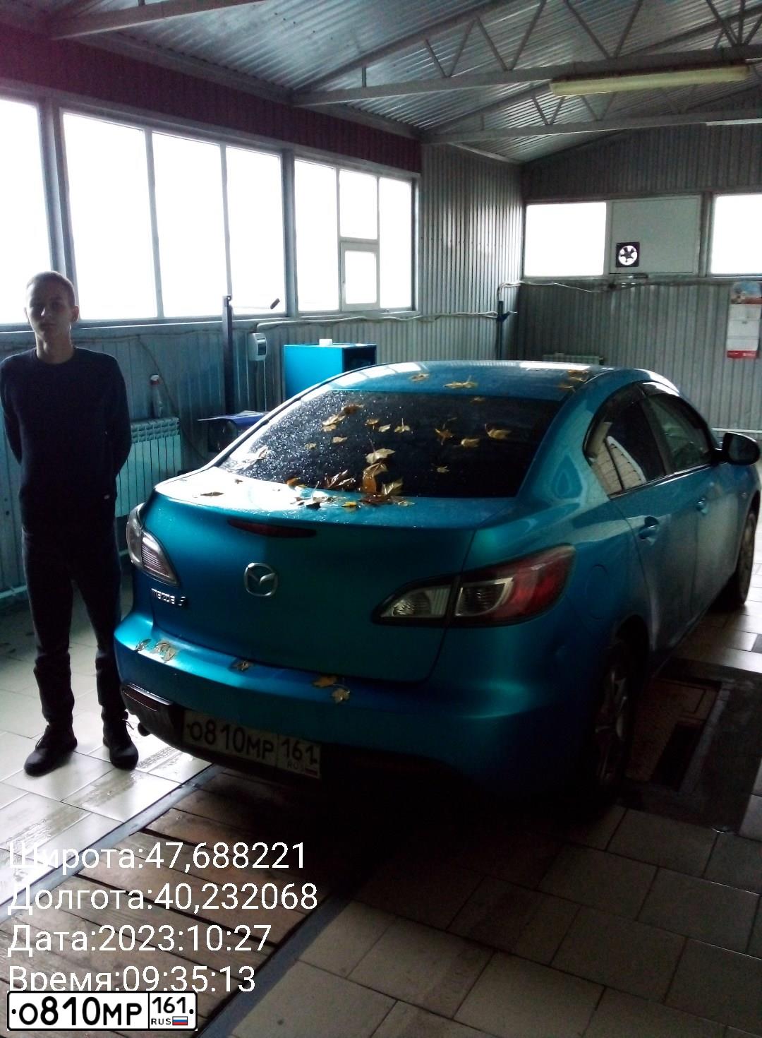 Фото автомобиля MAZDA 3, 2010 — госномер В480ВО181. Цвет: голубой