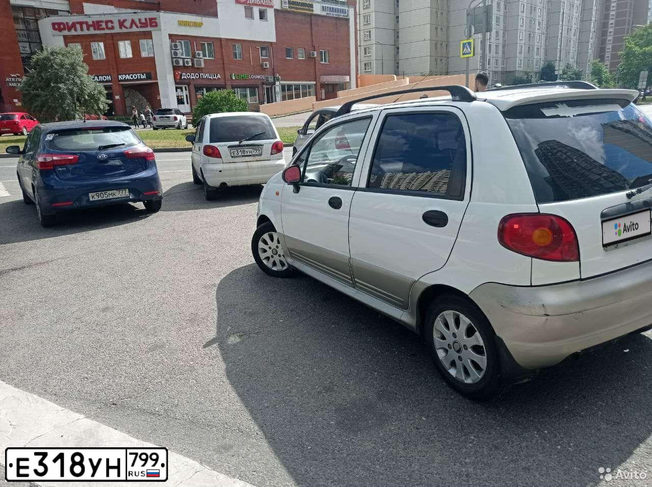 Фото автомобиля DAEWOO MATIZ, 2010 — госномер В594КХ35. Цвет: Белый