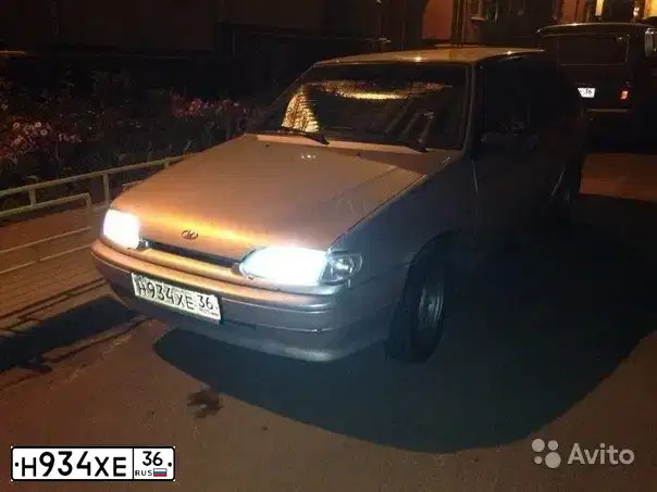Фото автомобиля LADA 2114, 2013 — госномер А766НЕ193. Цвет: СВЕТЛО-СЕРЕБ МЕТАЛИК