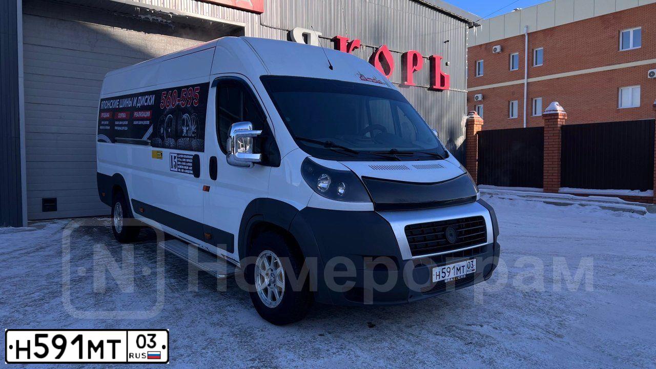 Фото автомобиля PEUGEOT BOXER, 2011 — госномер М915ВС75. Цвет: Белый