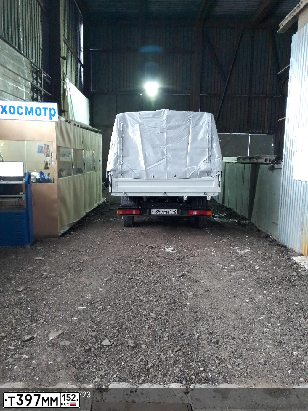 Фото автомобиля GAZ 2310 SOBOL, 2019 — госномер Т397ММ152. Цвет: Белый
