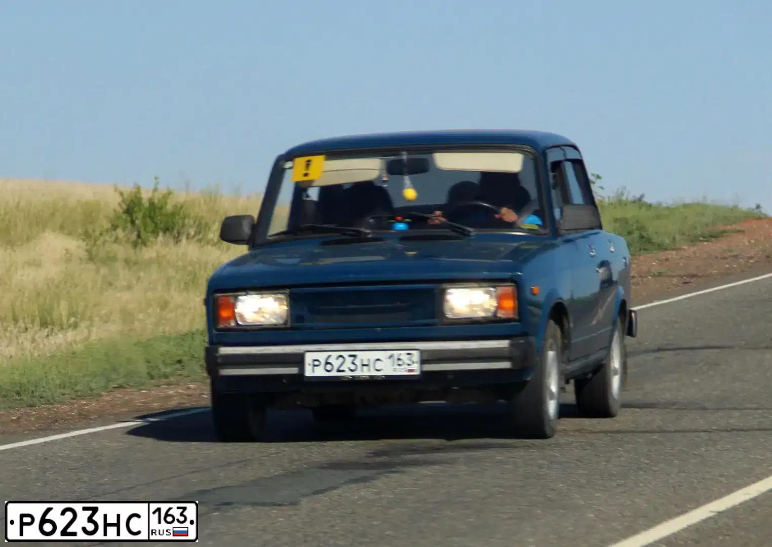 Фото автомобиля LADA 2105, 2002 — госномер Р623НС163. Цвет: СИНЕ-ЗЕЛЕНЫЙ
