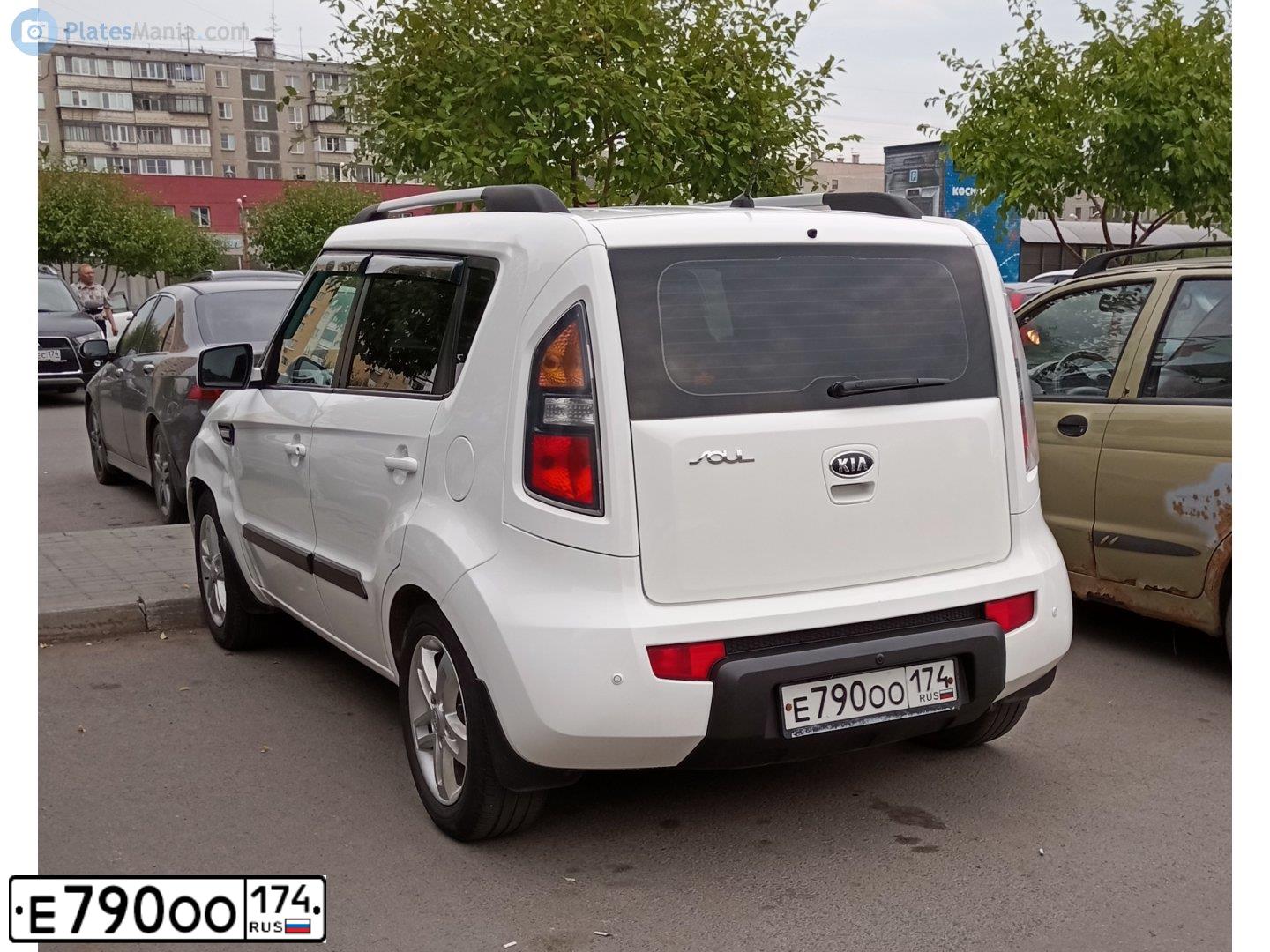 Фото автомобиля KIA SOUL, 2011 — госномер Х857МТ196
