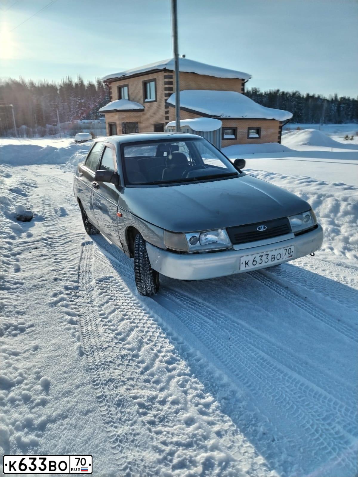 Фото автомобиля LADA 2110, 2002 — госномер К633ВО70. Цвет: СЕРО-ЗЕЛЕНЫЙ