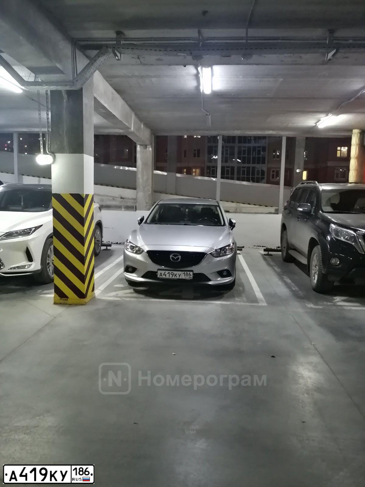 Фото автомобиля KIA SORENTO, 2015 — госномер В273МВ164. Цвет: ЧЕРНЫЙ