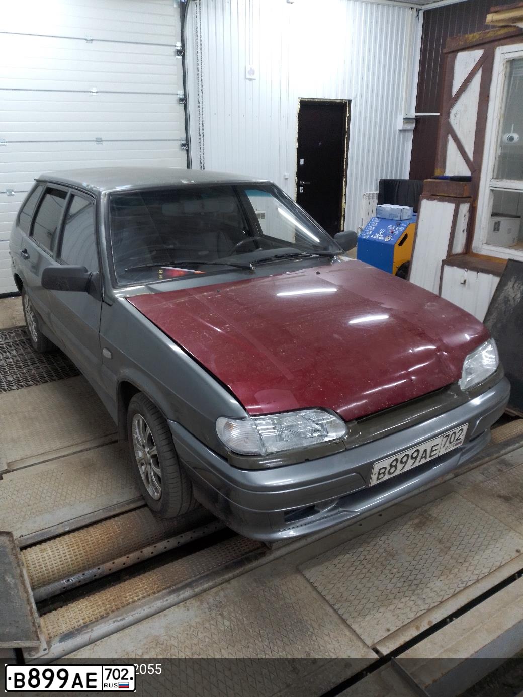 Фото автомобиля LADA 2114 SAMARA, 2005 — госномер К287СО702. Цвет: СРЕДНИЙ СЕРО-ЗЕЛЕНЫЙ МЕТ.
