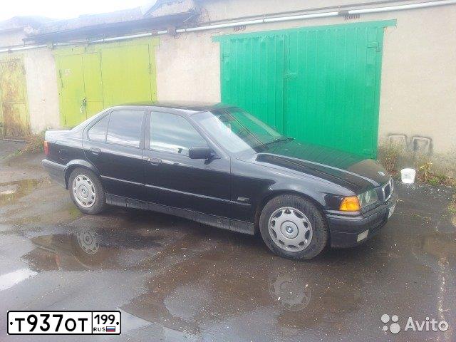 Фото автомобиля BMW SERIE 3, 1994 — госномер Т119ТН196. Цвет: ЧЕРНЫЙ