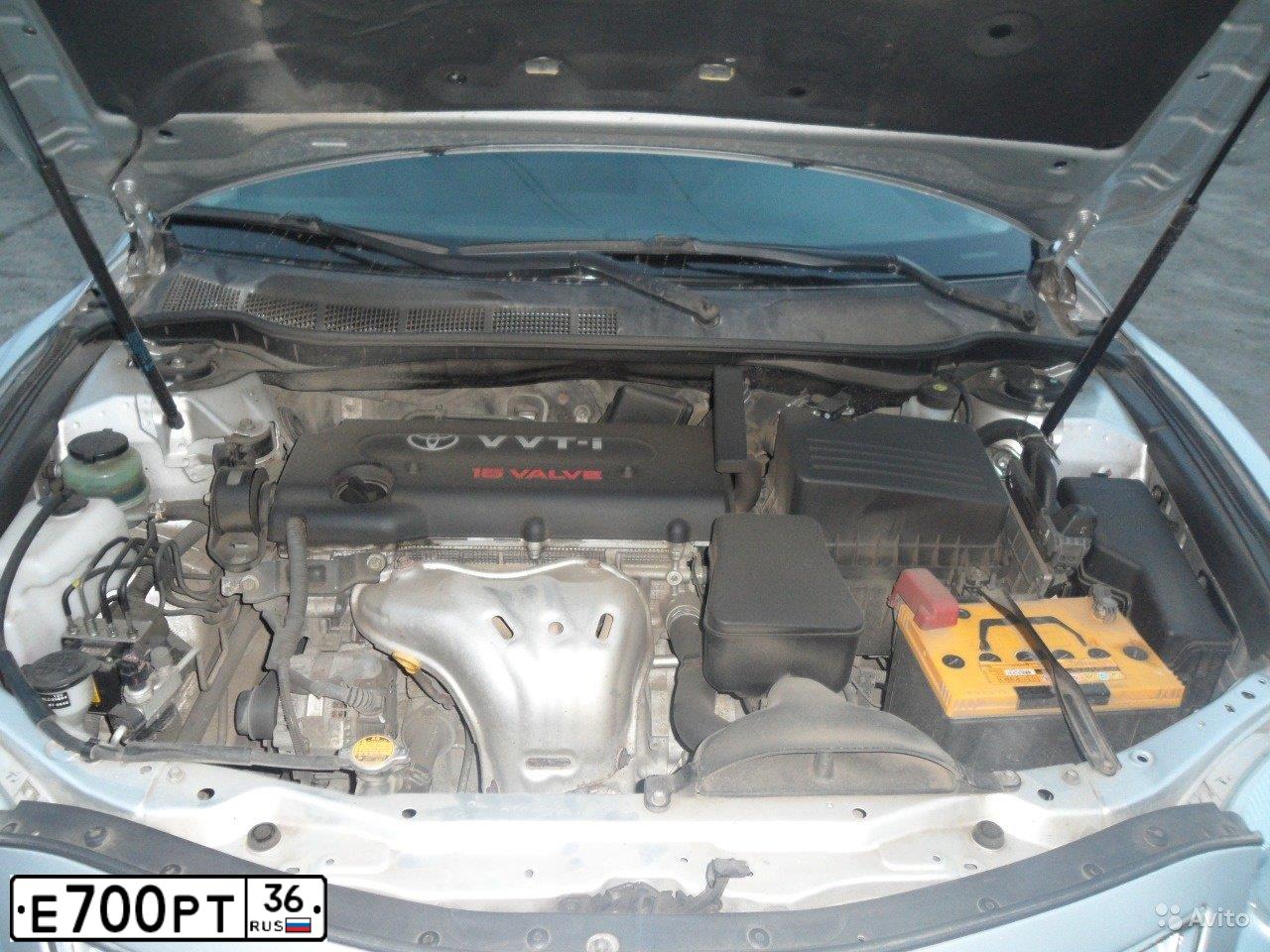 Фото автомобиля TOYOTA CAMRY, 2009 — госномер Т338ТХ31. Цвет: СЕРЕБРИСТЫЙ МЕТАЛЛИК