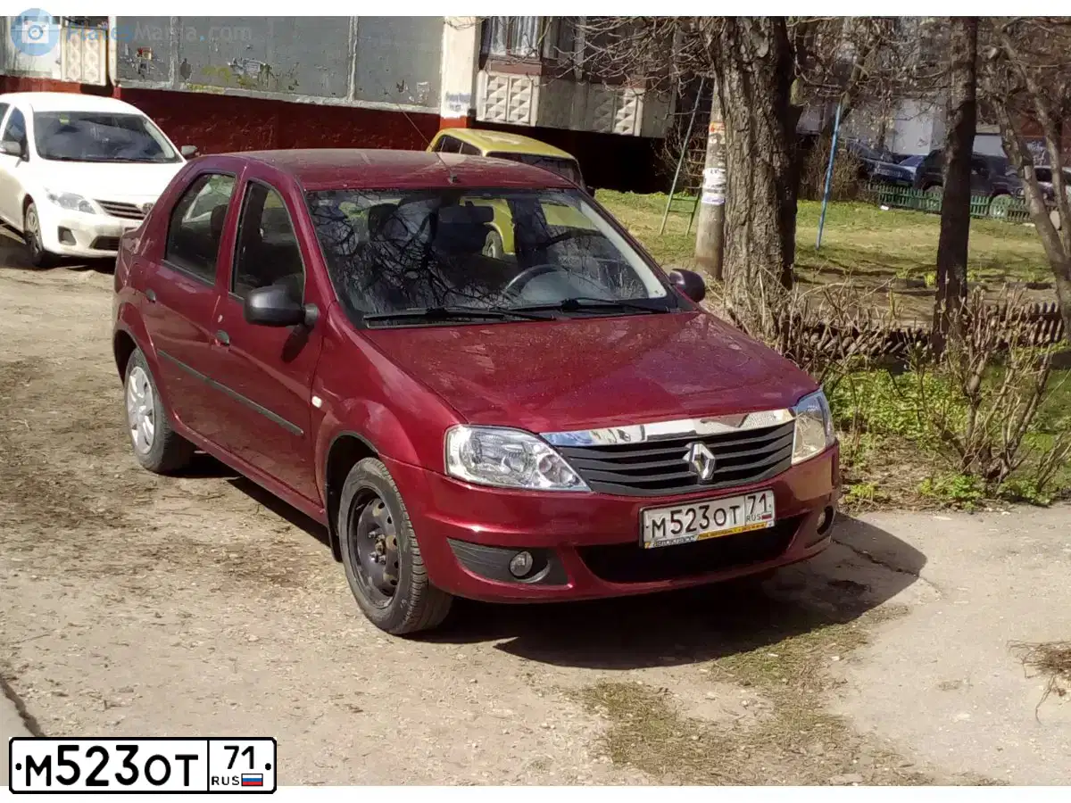 Фото автомобиля RENAULT LOGAN, 2012 — госномер М523ОТ71. Цвет: КРАСНЫЙ