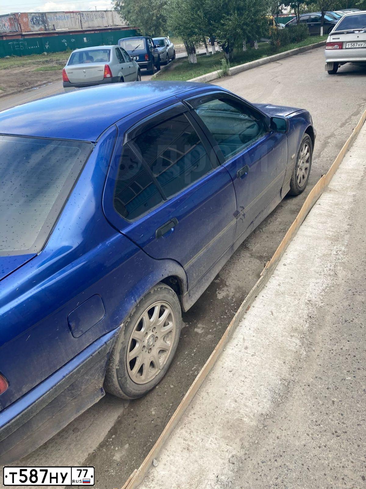 Фото автомобиля LADA 2109, 1996 — госномер К936ОН46. Цвет: СЕРЕБРИСТО-СЕРЫЙ