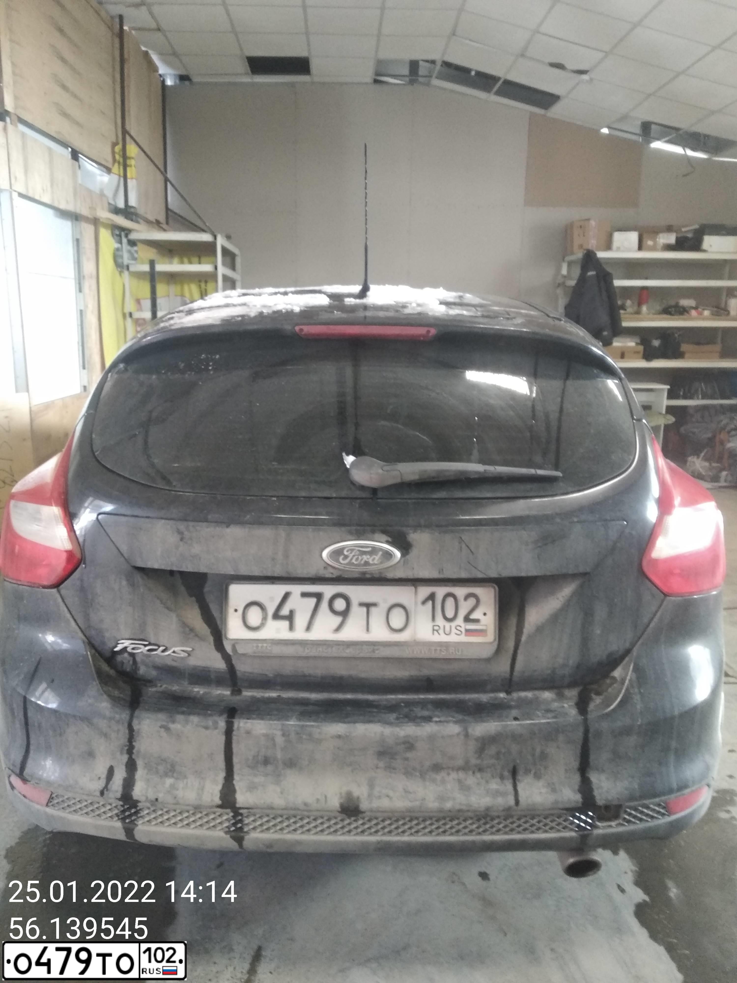 Фото автомобиля FORD FOCUS, 2013 — госномер О479ТО102. Цвет: ЧЕРНЫЙ