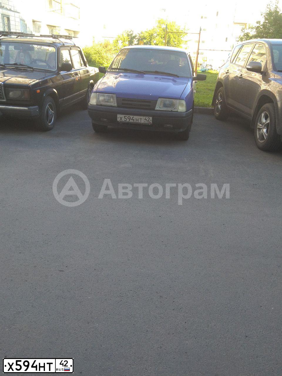 Фото автомобиля IZH H 2126, 2004 — госномер Х594НТ42