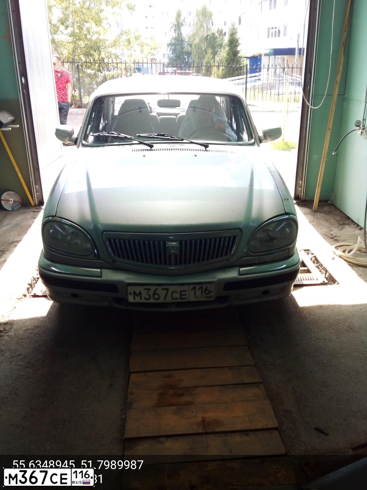 Фото автомобиля GAZ 3110 WOLGA, 2004 — госномер М367СЕ116. Цвет: БУРАН