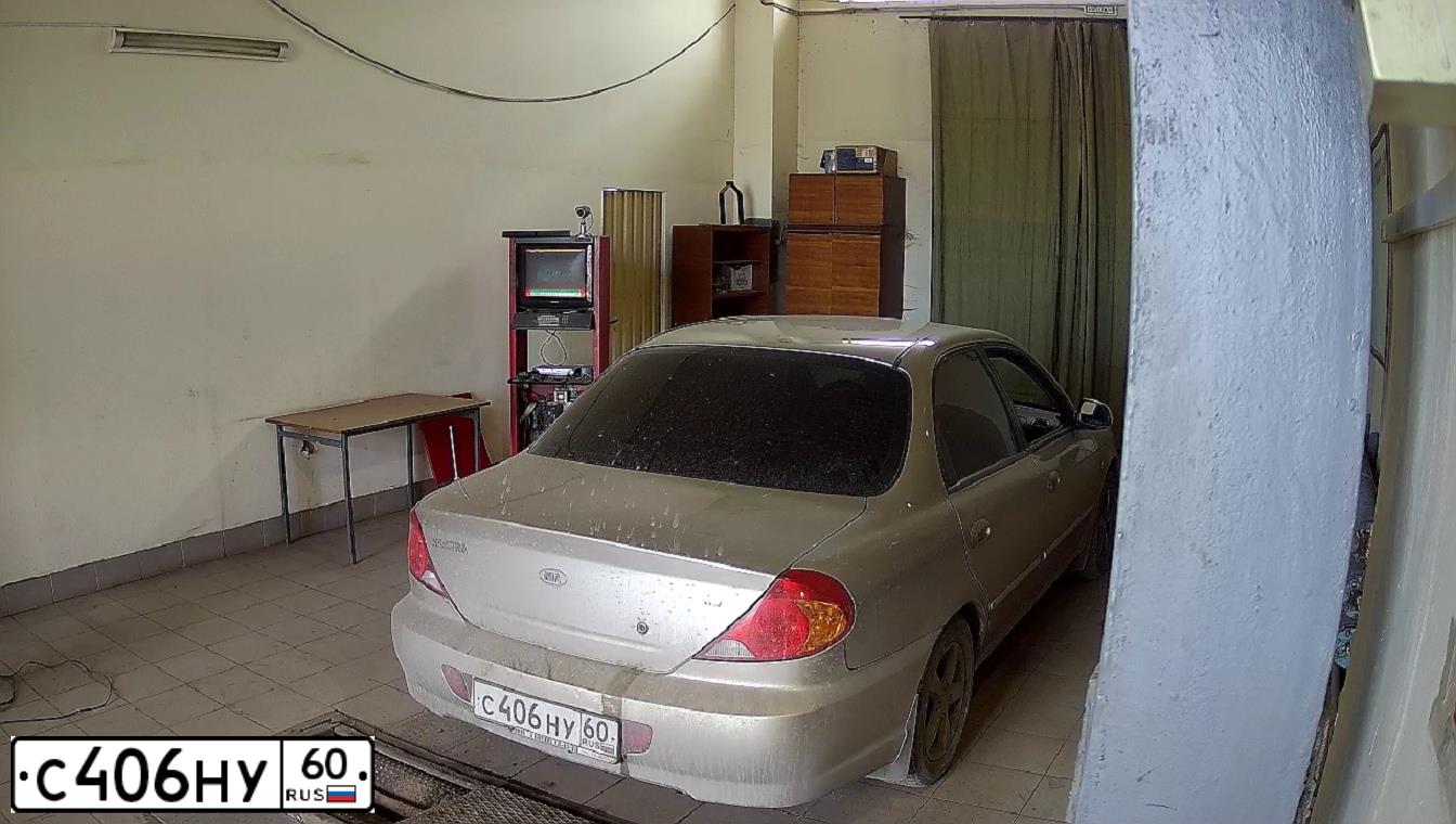 Фото автомобиля KIA SPECTRA, 2007 — госномер С406НУ60. Цвет: ЗОЛОТИСТО-БЕЖЕВЫЙ (ИНЫЕ)