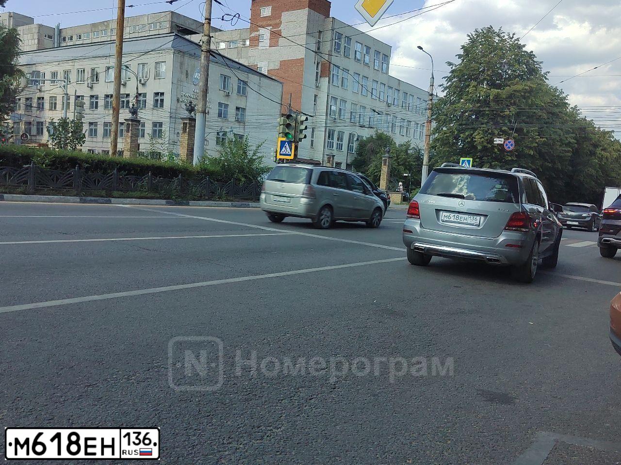 Фото автомобиля MERCEDES-BENZ GLK300, 2014 — госномер Х092СА790