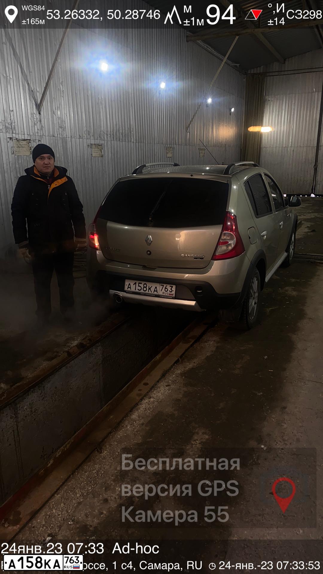 Фото автомобиля RENAULT T SANDERO, 2012 — госномер А158КА763. Цвет: БЕЖЕВЫЙ