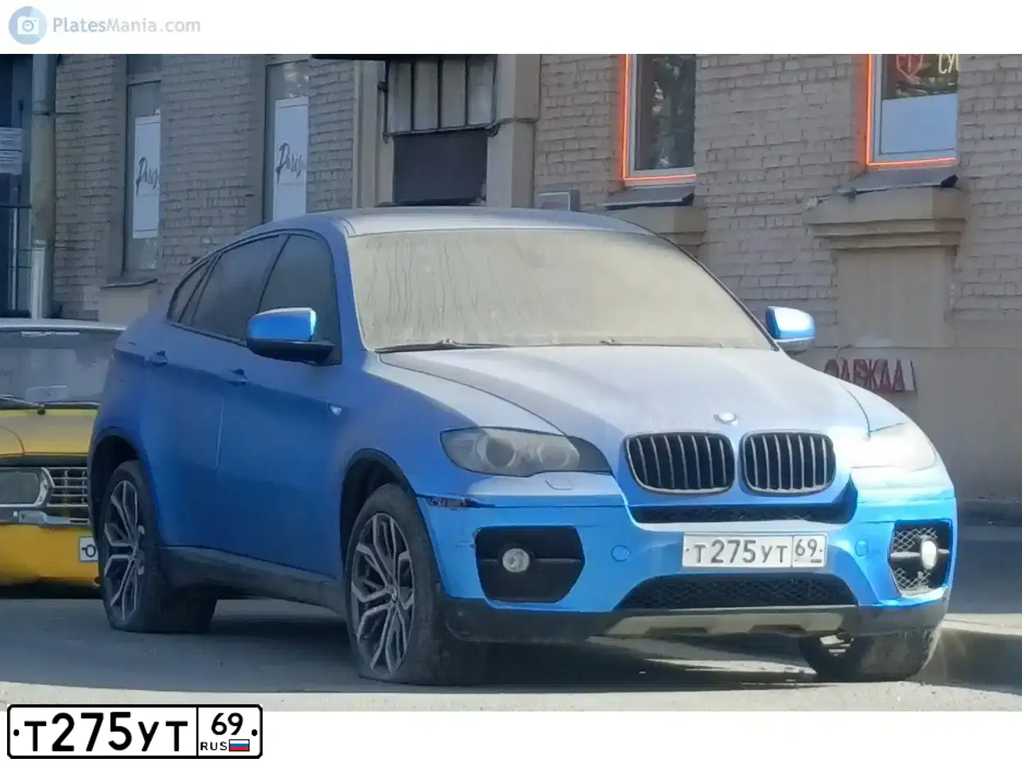 Фото автомобиля BMW X6, 2008. Цвет: ЯРКО-ГОЛУБОЙ
